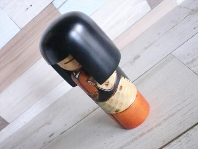 Amazon.co.jp: 李作素敵なこけし 創作こけし 伝統芸能 郷土玩具 民芸品